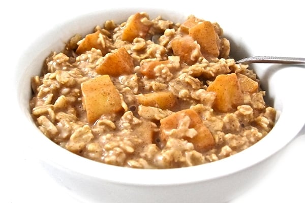 Apple Pie Oatmeal, Healthy and Super Yummy