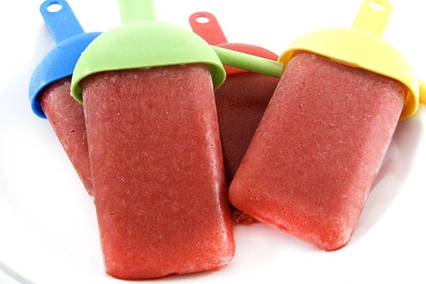 Skinny Frozen Fruit Pops (59 calories)