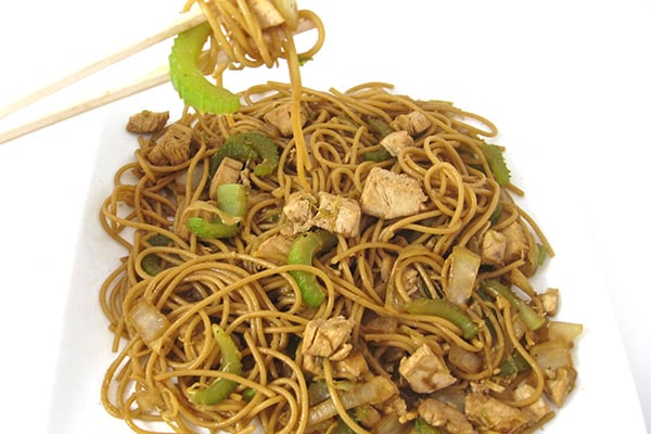 Skinny Chicken Chow Mein