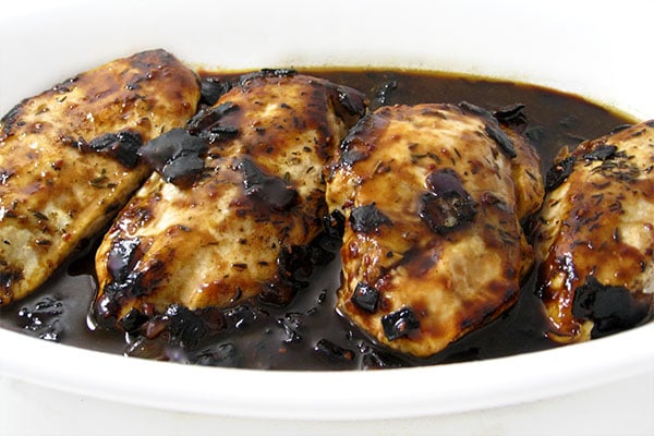 Skinny Chicken with Raspberry-Balsamic Sauce