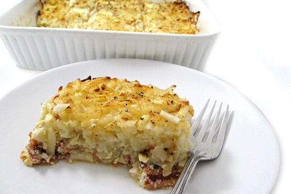 Skinny Hash Browns, Bacon and Eggs Breakfast Casserole