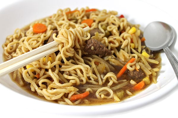 Skinny Asian Steak and Noodle Bowl