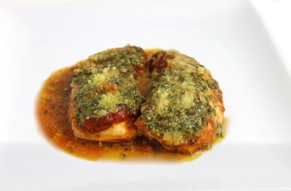 Skinny Baked Pesto Chicken (4 ingredients)