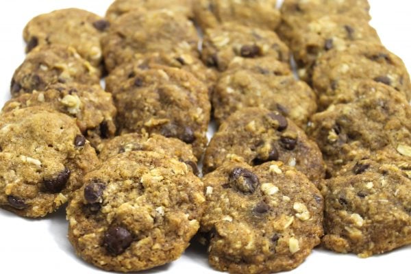 Amazing, Vegan Oatmeal Chocolate Chip Cookies