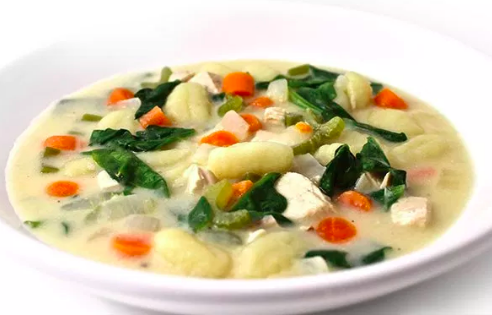 Olive Garden Chicken Gnocchi Soup Made Skinny