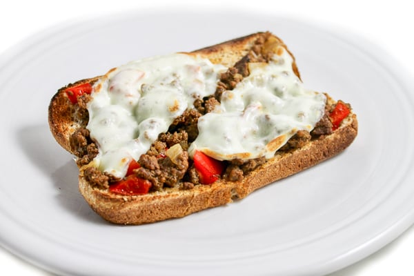 Skinny Philly Cheesesteak Sloppy Joes
