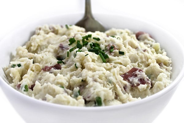 Guilt-free Mashed Potatoes with Butter, Sour Cream and Chives